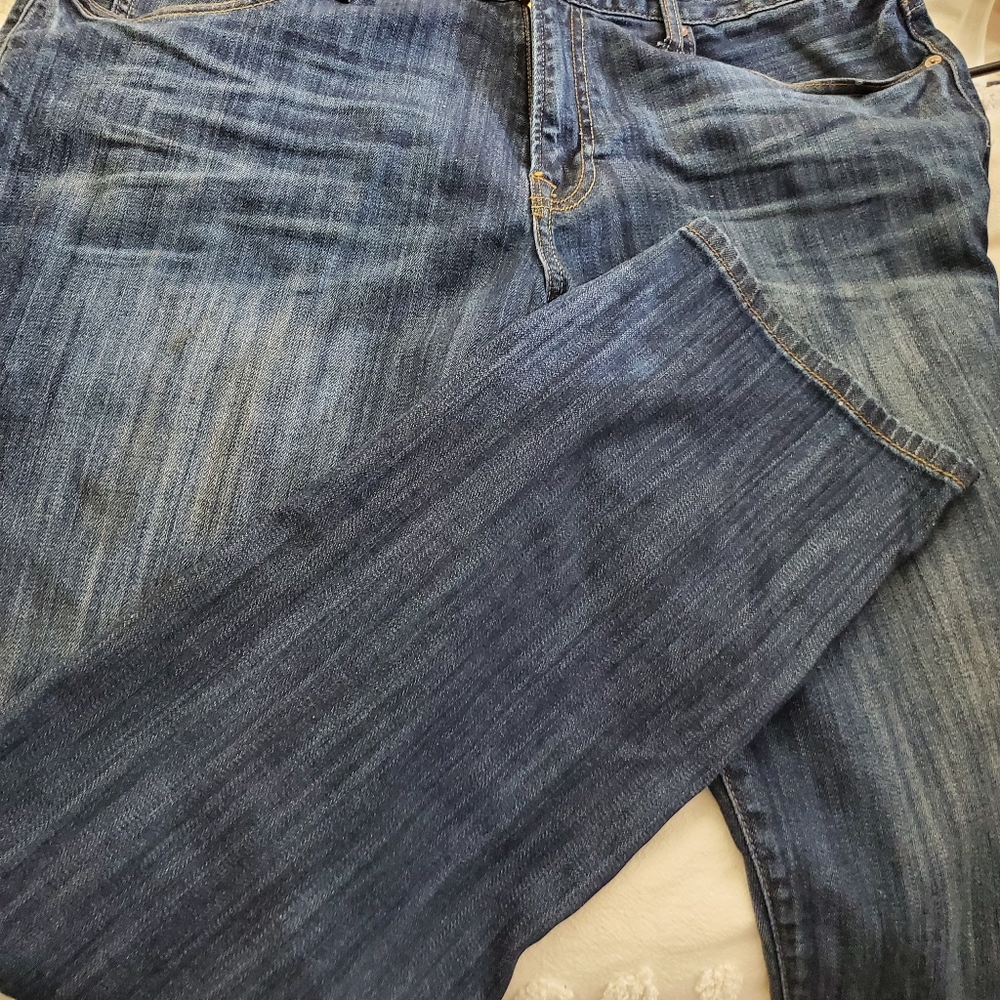Jeans - Picture 2 of 4